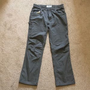 Classic Fit Mountain Khakis